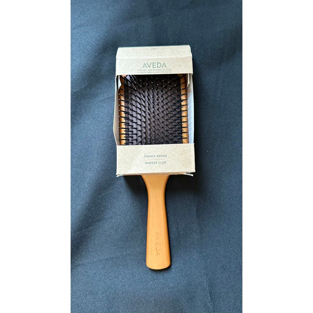 Never Used, NIB/NWT FULL sz Aveda wooden paddle brush